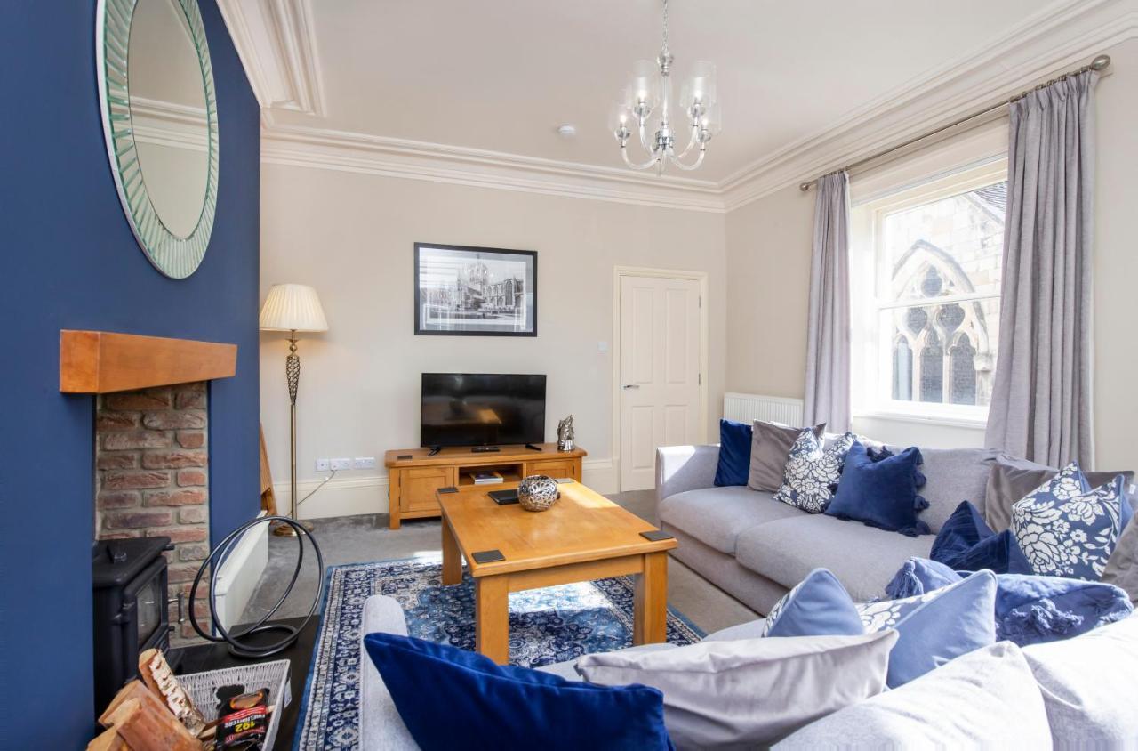 Patrick'S Pool- 4 Bedroom,4 Bathroom, Most Central Luxury Townhouse! Йорк Екстер'єр фото